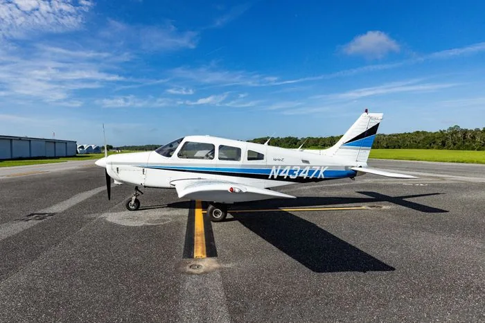 Piper PA-28 Warrior II N4347K, vue extérieure